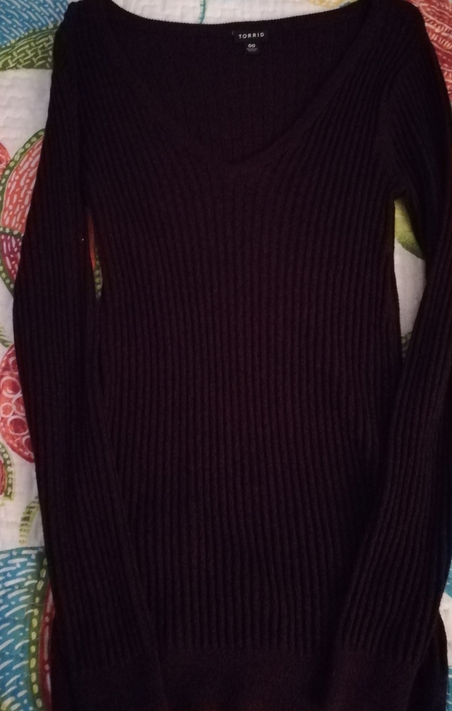 Plus size Women's V-neck sweater